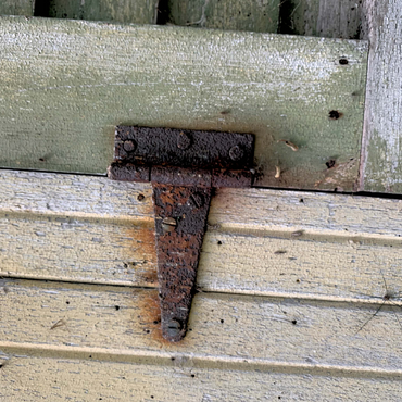 Antique Door Hinge with Long-Legged Spider 500 Jigsaw Puzzle 3D Modell