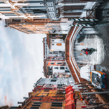 Charming Venetian Canal with Bridge 500 Jigsaw Puzzle 3D Modell