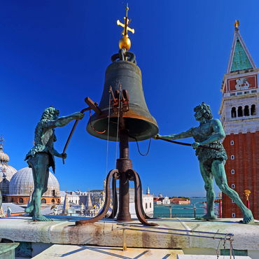 La Terrazza dei Mori on the Torre dell'Orologio at St. Mark's Square with Campanile, Venice 1000 Jigsaw Puzzle 3D Modell