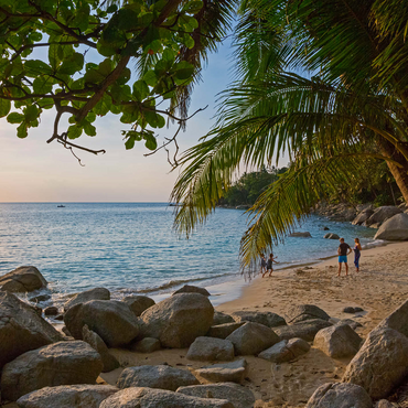 Phan Sea Beach, Phuket Island, Thailand 1000 Jigsaw Puzzle 3D Modell