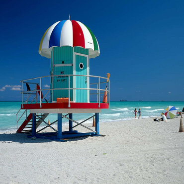 Lifeguard cottage on the beach, Miami Beach, Florida, USA 100 Jigsaw Puzzle 3D Modell