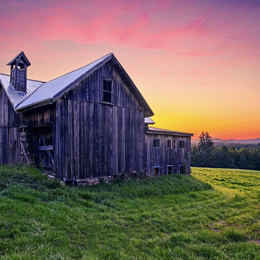 Rustic Barn at Sunset - Tranquil Countryside Scene 100 Jigsaw Puzzle 3D Modell
