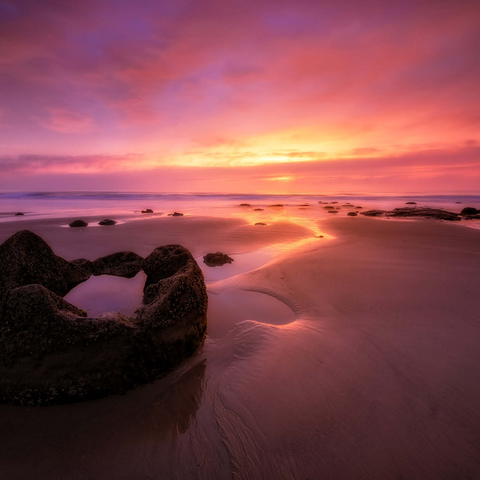Moeraki Boulders at Sunrise - Coastal New Zealand Magic 500 Jigsaw Puzzle 3D Modell