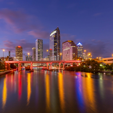 Tampa Skyline - Night Reflections on Hillsborough River 500 Jigsaw Puzzle 3D Modell