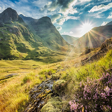 Valley view below the mountains of Glencoe, Lochaber, Highlands, Scotland 1000 Jigsaw Puzzle 3D Modell