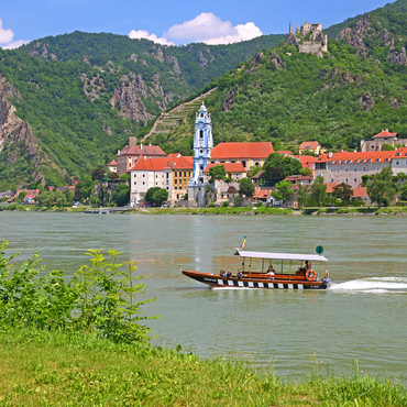 Passenger ferry on the Danube at Rossatz-Arnsdorf with view to Dürnstein - Austria 100 Jigsaw Puzzle 3D Modell