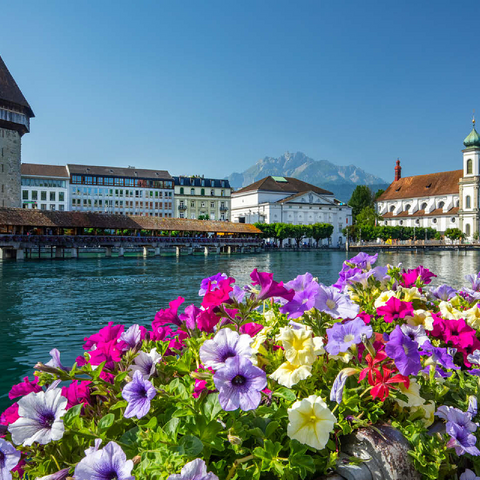 Chapel bridge over the Reuss river with water tower, Pilatus and Jesuit church - Lucerne, Switzerland 100 Jigsaw Puzzle 3D Modell