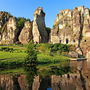 Externsteine in the morning light near Horn-Bad Meinberg, North Rhine-Westphalia, Germany 1000 Jigsaw Puzzle 3D Modell