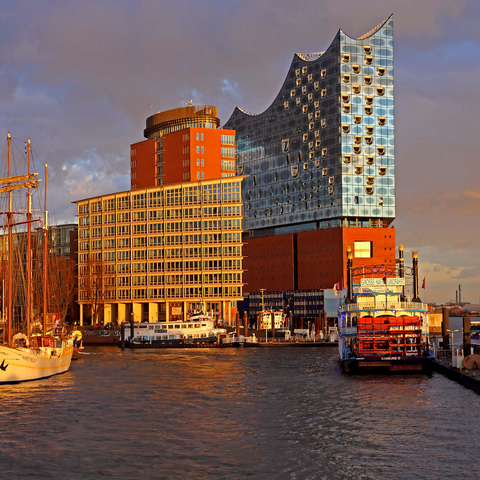 Ship pier at the Überseebrücke with view over the Elbe to the Elbphilharmonie in the HafenCity, Hamburg, Germany 500 Jigsaw Puzzle 3D Modell