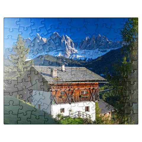 puzzleplate Farmhouse with view to the Geisler Group (3025m), Puez-Odle Nature Park, Villnöss Valley, Italy 100 Jigsaw Puzzle