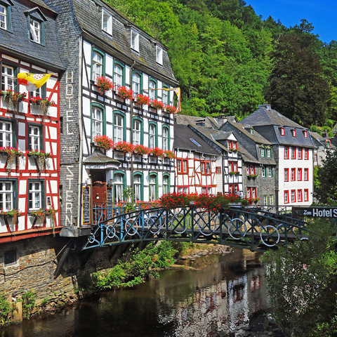 Half-timbered houses on the Rur, Monschau 1000 Jigsaw Puzzle 3D Modell