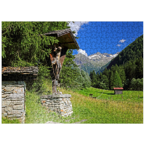 puzzleplate Luis Trenker cross in the Malerwinkel in the Kötschachtal with Bocksteinkogel (2527m) and Tischler group 500 Jigsaw Puzzle
