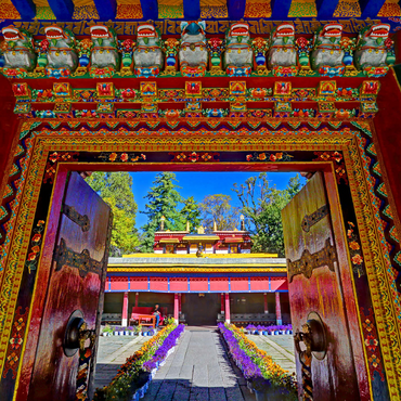 Ornate entrance gate to the park of the Dalai Lama's summer residence, Norbulingka, Lhasa, Tibet. 500 Jigsaw Puzzle 3D Modell