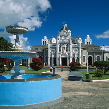 Basilica de Nuestra Senora de los Angeles in Cartago, Costa Rica 1000 Jigsaw Puzzle 3D Modell