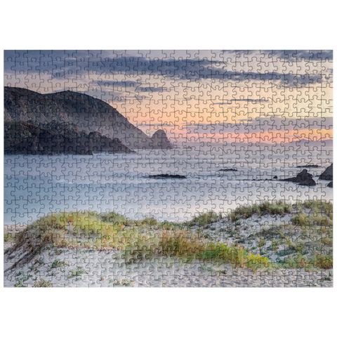 puzzleplate Evening at the beach Praia de A Mouriillá near Valdoviño 500 Jigsaw Puzzle