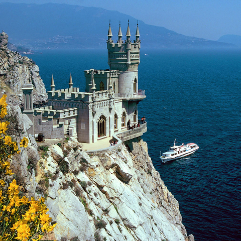Rock castle Schalbennest near Yalta, Crimean Peninsula, Ukraine 1000 Jigsaw Puzzle 3D Modell