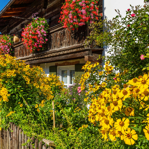 House decorated with flowers in the district of Garmisch 1000 Jigsaw Puzzle 3D Modell