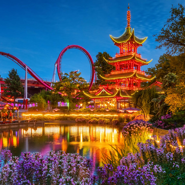 Chinese Pagoda at Tivoli Lake in Amusement Park 1000 Jigsaw Puzzle 3D Modell