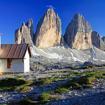 Chapel at the Three Peaks Hut against the north walls of the Three Peaks, Sesto Dolomites, Trentino-South Tyrol 1000 Jigsaw Puzzle 3D Modell