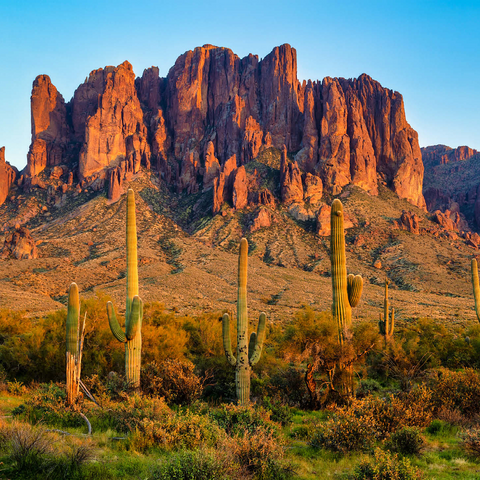The Superstition Mountains and Sonoran desert landscape at sunset in Lost Dutchman State Park, Arizona. 1000 Jigsaw Puzzle 3D Modell