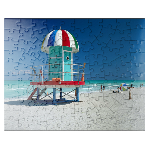 puzzleplate Lifeguard cottage on the beach, Miami Beach, Florida, USA 100 Jigsaw Puzzle