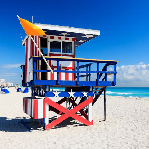 Lifeguard station in South Beach in Miami Beach, Florida, USA 100 Jigsaw Puzzle 3D Modell