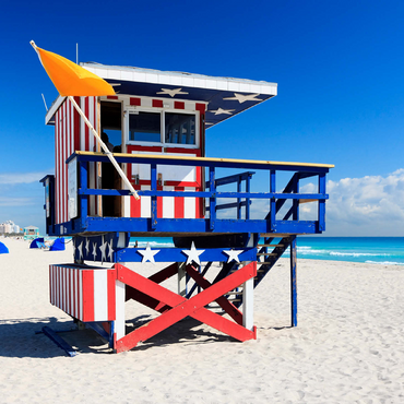Lifeguard station in South Beach in Miami Beach, Florida, USA 500 Jigsaw Puzzle 3D Modell